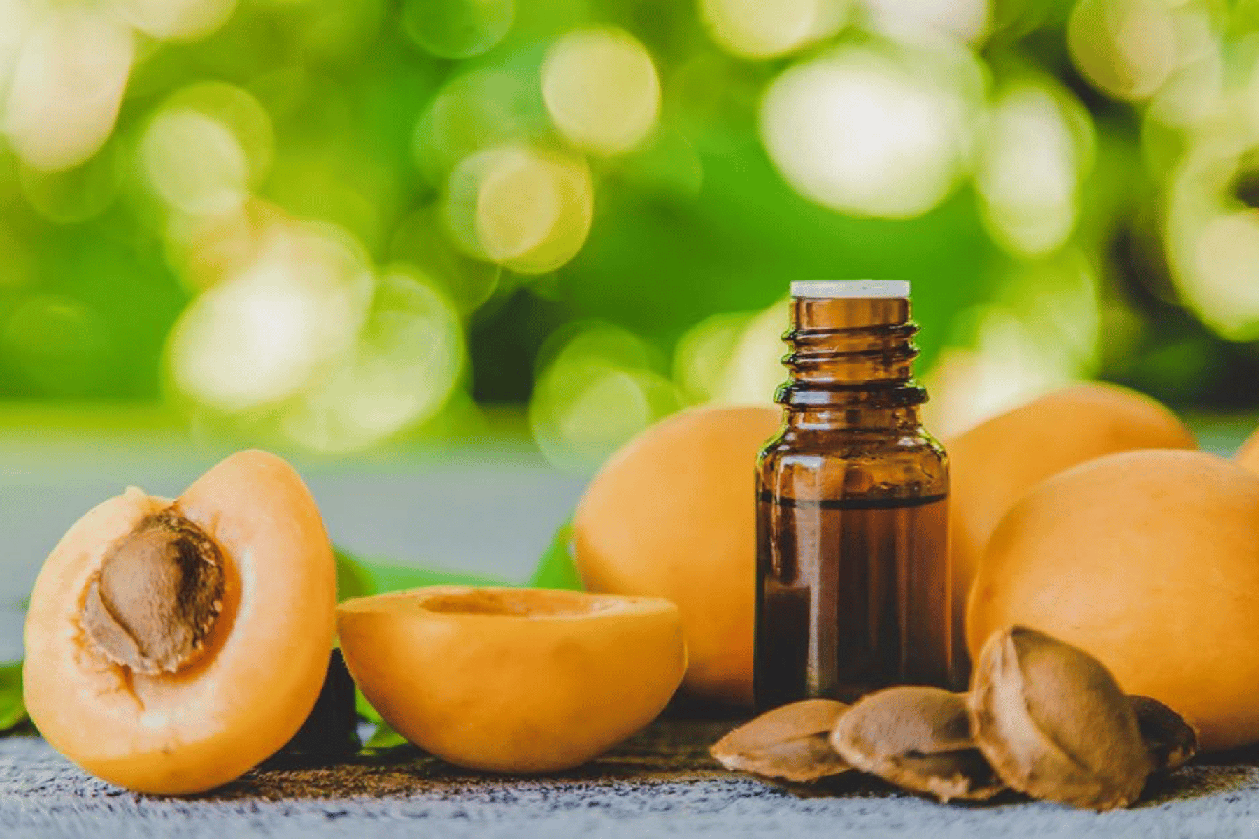 Discover the Superlative Skincare Benefits of Apricot Oil