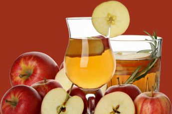 The Secret to Healthy Digestion: Why Apple Cider Vinegar is a Must-Have