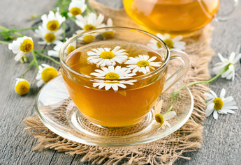 Chamomile Tea vs. Green Tea: Which One Should You Choose?