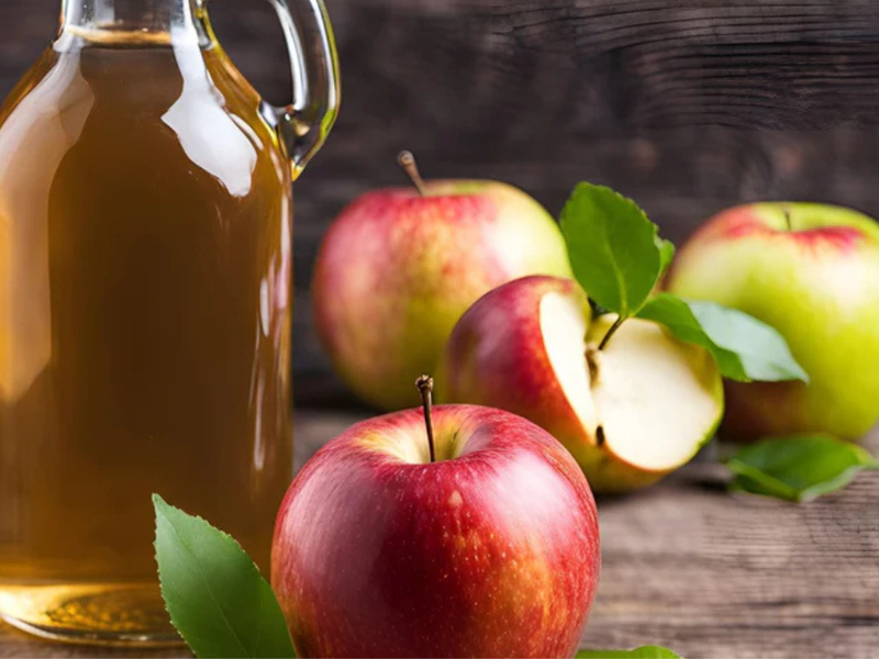 Hair Heroes: Apple Cider Vinegar for Stronger, Shinier Locks