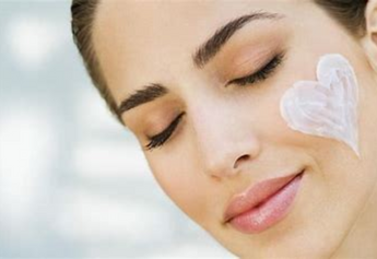 Nighttime Skincare: Your Skin's Secret to Radiance