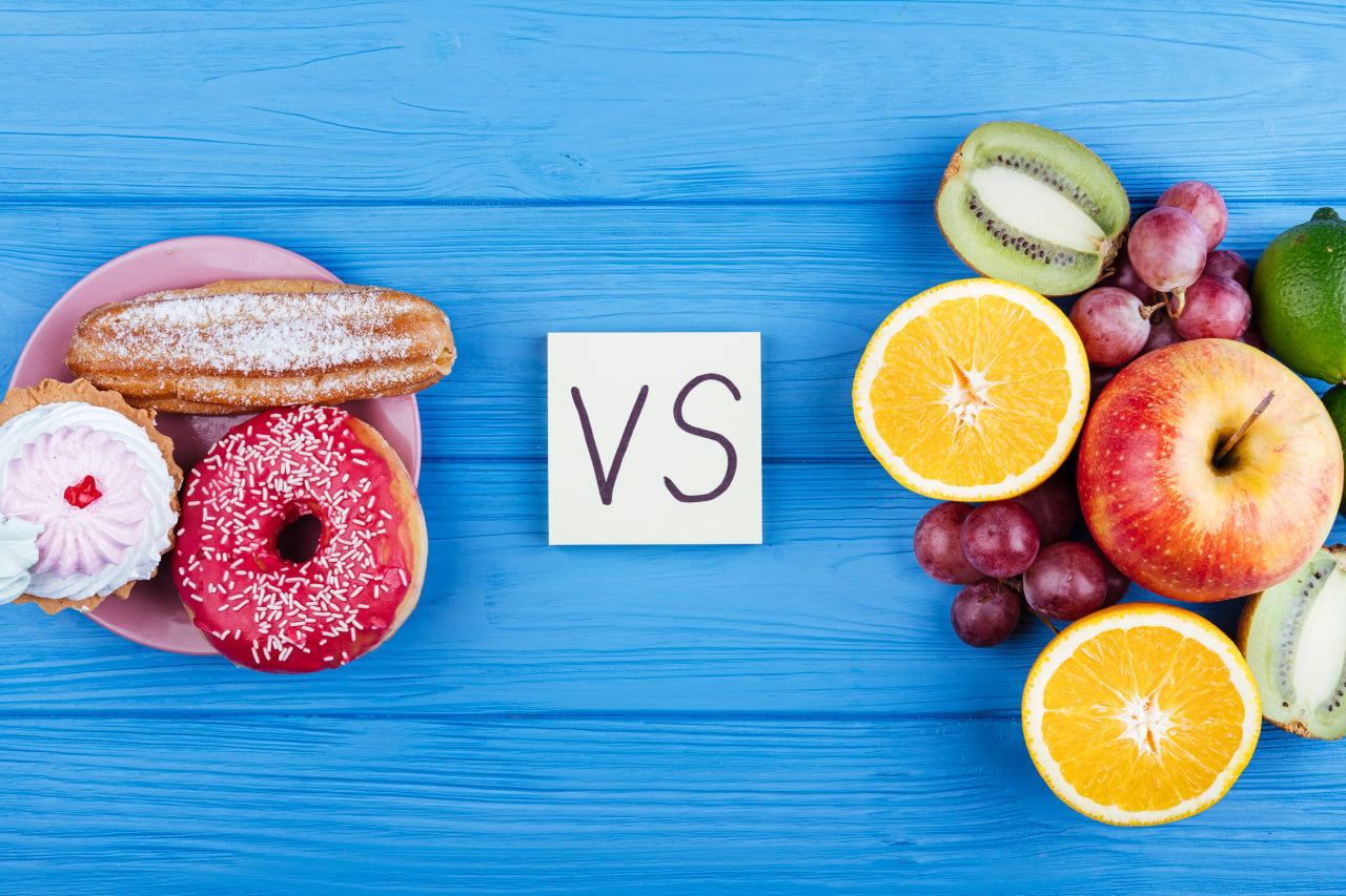 Natural food vs Junk Food