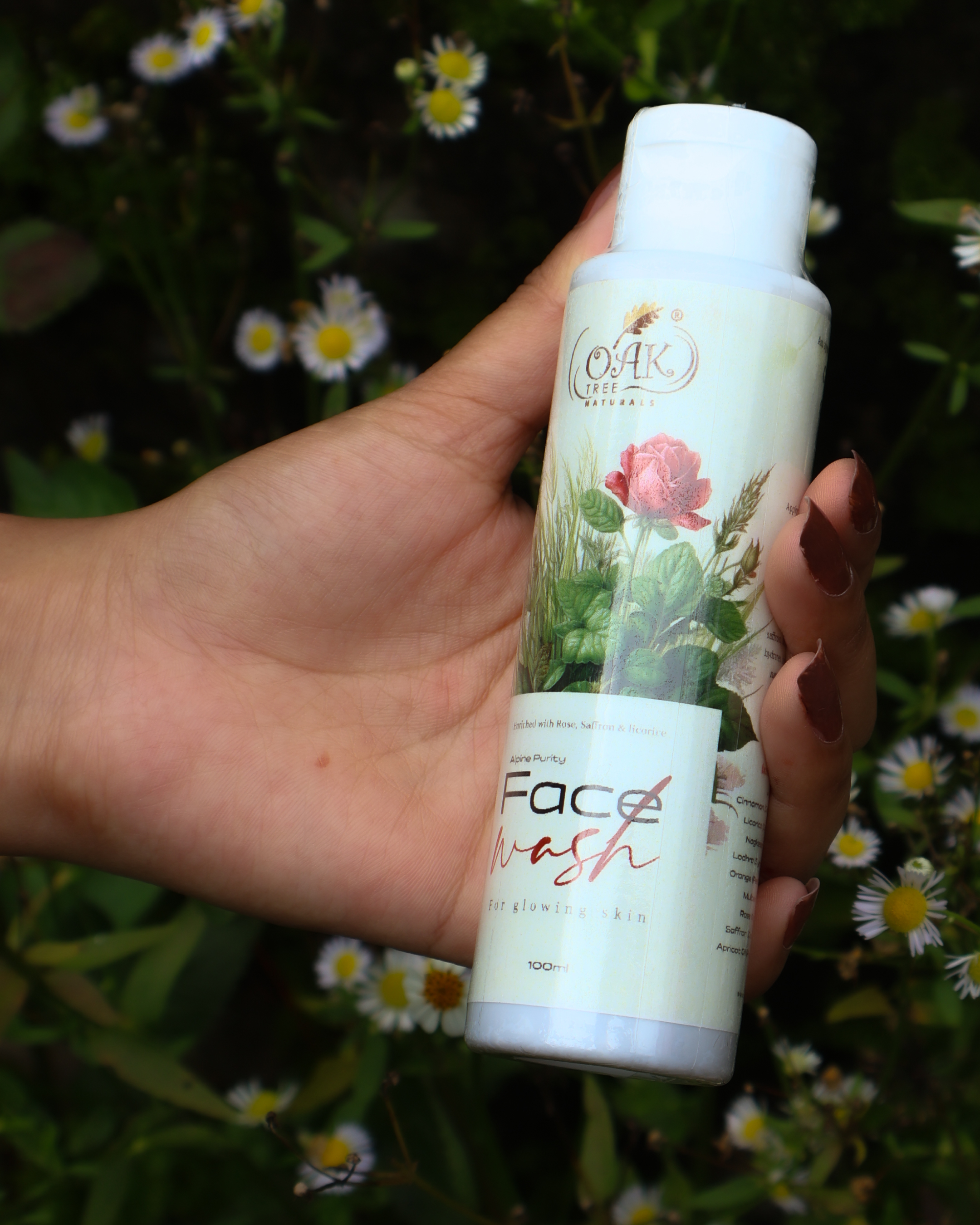 Rose Gold Face Wash for Glowing Skin | Natural Rose Saffron Cleanser | Radiant Complexion (100ml)